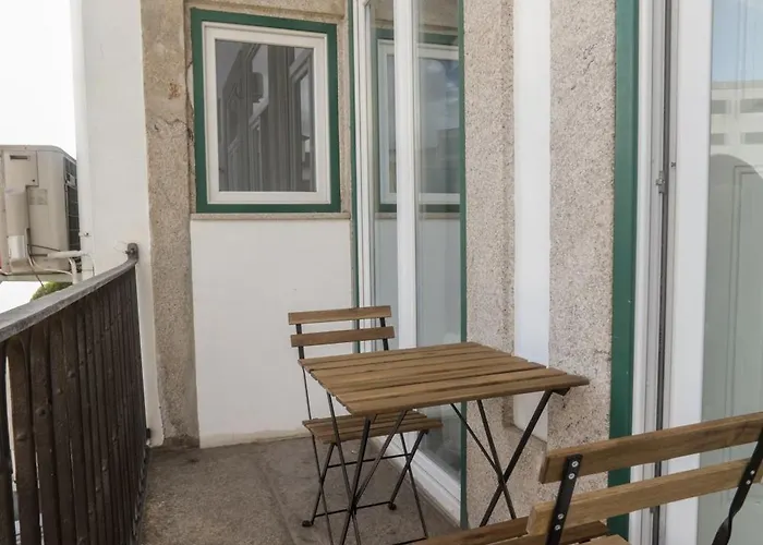 Cedofeita Downtown Nightlife By Pch Порту