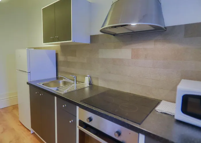 Cedofeita Downtown Nightlife By Pch * Порту