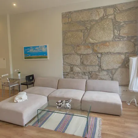 Cedofeita Downtown Nightlife By Pch Porto