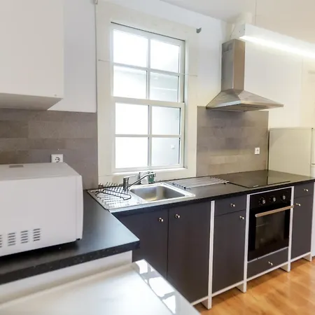 Cedofeita Downtown Nightlife By Pch Porto