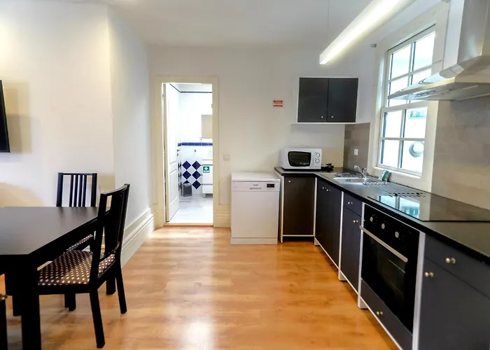 Cedofeita Downtown Nightlife By Pch * Porto