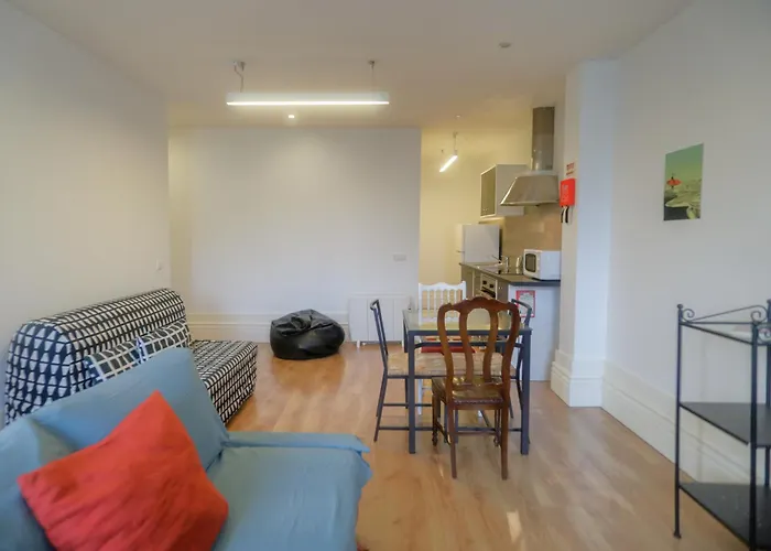 Cedofeita Downtown Nightlife By Pch 波尔图