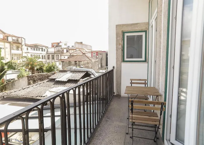 Cedofeita Downtown Nightlife By Pch