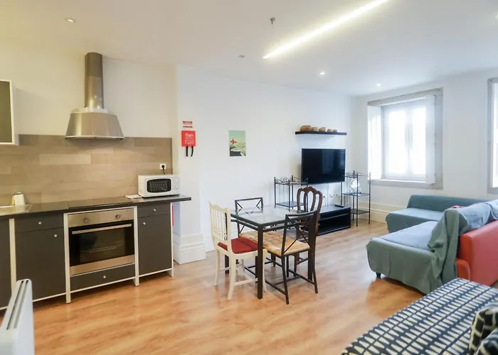 Cedofeita Downtown Nightlife By Pch